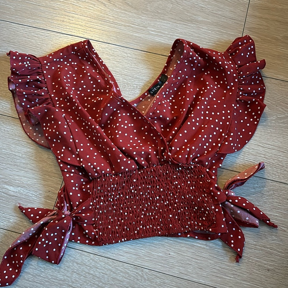 SHEIN Red Polka Dot Ruffle Crop Top